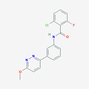 molecular formula C18H13ClFN3O2 B2947134 2-chloro-6-fluoro-N-[3-(6-methoxypyridazin-3-yl)phenyl]benzamide CAS No. 941946-09-4