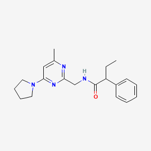 molecular formula C20H26N4O B2947629 N-((4-methyl-6-(pyrrolidin-1-yl)pyrimidin-2-yl)methyl)-2-phenylbutanamide CAS No. 1797973-43-3