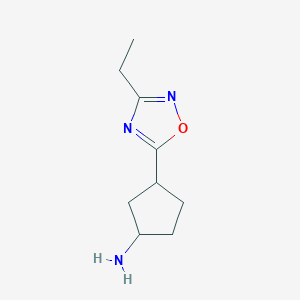 molecular formula C9H15N3O B2947635 3-(3-Ethyl-1,2,4-oxadiazol-5-yl)cyclopentanamine CAS No. 1481234-07-4