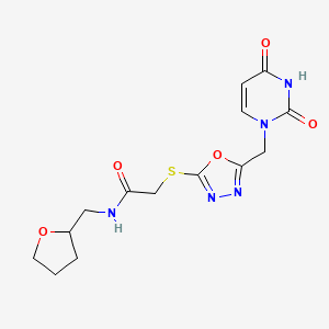 molecular formula C14H17N5O5S B2948257 2-((5-((2,4-二氧杂-3,4-二氢嘧啶-1(2H)-基)甲基)-1,3,4-恶二唑-2-基)硫代)-N-((四氢呋喃-2-基)甲基)乙酰胺 CAS No. 1091392-61-8