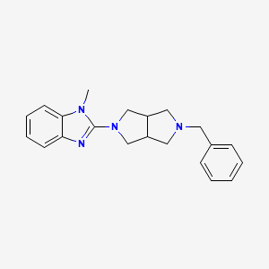 molecular formula C21H24N4 B2948491 2-(2-Benzyl-1,3,3a,4,6,6a-hexahydropyrrolo[3,4-c]pyrrol-5-yl)-1-methylbenzimidazole CAS No. 2380192-32-3