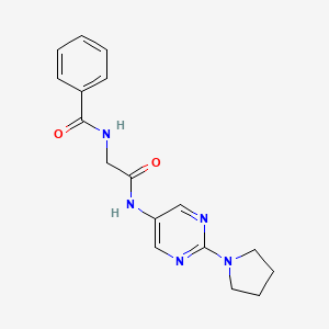 molecular formula C17H19N5O2 B2949038 N-(2-oxo-2-((2-(pyrrolidin-1-yl)pyrimidin-5-yl)amino)ethyl)benzamide CAS No. 1396809-55-4