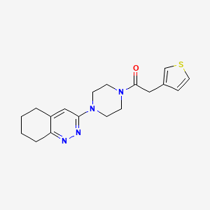 molecular formula C18H22N4OS B2949348 1-(4-(5,6,7,8-Tetrahydrocinnolin-3-yl)piperazin-1-yl)-2-(thiophen-3-yl)ethanone CAS No. 2034350-33-7