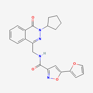 molecular formula C22H20N4O4 B2951294 N-((3-cyclopentyl-4-oxo-3,4-dihydrophthalazin-1-yl)methyl)-5-(furan-2-yl)isoxazole-3-carboxamide CAS No. 1396877-96-5