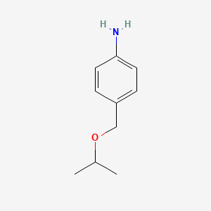molecular formula C10H15NO B2951379 4-[(Propan-2-yloxy)methyl]aniline CAS No. 221532-15-6