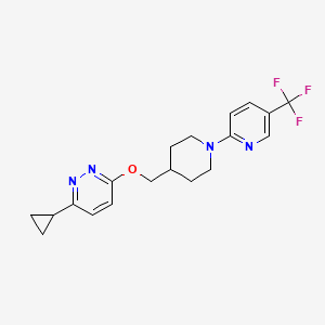 3-Cyclopropyl-6-[[1-[5-(trifluoromethyl)pyridin-2-yl]piperidin-4-yl]methoxy]pyridazine