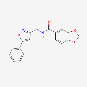 molecular formula C18H14N2O4 B2952623 N-((5-phenylisoxazol-3-yl)methyl)benzo[d][1,3]dioxole-5-carboxamide CAS No. 946343-97-1