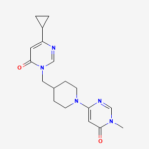 molecular formula C18H23N5O2 B2952624 6-{4-[(4-环丙基-6-氧代-1,6-二氢嘧啶-1-基)甲基]哌啶-1-基}-3-甲基-3,4-二氢嘧啶-4-酮 CAS No. 2197576-40-0