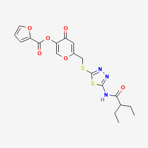 molecular formula C19H19N3O6S2 B2952682 6-(((5-(2-乙基丁酰胺)-1,3,4-噻二唑-2-基)硫代)甲基)-4-氧代-4H-吡喃-3-基呋喃-2-甲酸酯 CAS No. 877642-35-8