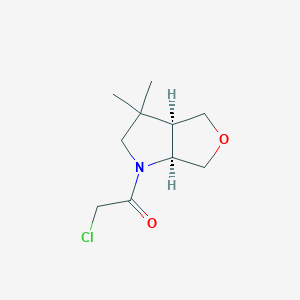 molecular formula C10H16ClNO2 B2952732 1-[(3Ar,6aS)-3,3-dimethyl-3a,4,6,6a-tetrahydro-2H-furo[3,4-b]pyrrol-1-yl]-2-chloroethanone CAS No. 2411180-21-5