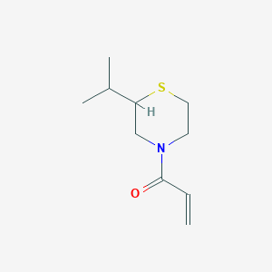 molecular formula C10H17NOS B2953378 1-(2-Propan-2-ylthiomorpholin-4-yl)prop-2-en-1-one CAS No. 1865115-98-5