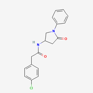 molecular formula C18H17ClN2O2 B2953519 2-(4-氯苯基)-N-(5-氧代-1-苯基吡咯烷-3-基)乙酰胺 CAS No. 896362-77-9