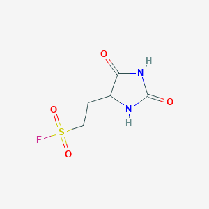 molecular formula C5H7FN2O4S B2953693 2-(2,5-Dioxoimidazolidin-4-yl)ethane-1-sulfonyl fluoride CAS No. 1934376-72-3