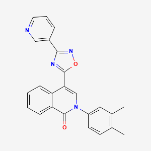 molecular formula C24H18N4O2 B2953982 2-(3,4-dimethylphenyl)-4-(3-pyridin-3-yl-1,2,4-oxadiazol-5-yl)isoquinolin-1(2H)-one CAS No. 1207058-83-0