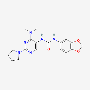 molecular formula C18H22N6O3 B2954038 1-(Benzo[d][1,3]dioxol-5-yl)-3-(4-(dimethylamino)-2-(pyrrolidin-1-yl)pyrimidin-5-yl)urea CAS No. 1797715-23-1