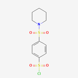 molecular formula C11H14ClNO4S2 B2954357 4-(哌啶-1-磺酰基)苯磺酰氯 CAS No. 921090-59-7