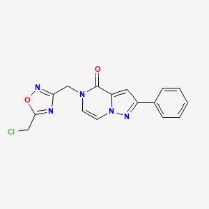 B2954449 5-{[5-(chloromethyl)-1,2,4-oxadiazol-3-yl]methyl}-2-phenylpyrazolo[1,5-a]pyrazin-4(5H)-one CAS No. 1255777-66-2