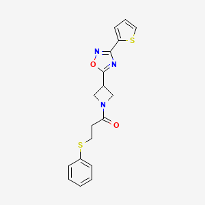 3-(Phenylthio)-1-(3-(3-(thiophen-2-yl)-1,2,4-oxadiazol-5-yl)azetidin-1-yl)propan-1-one