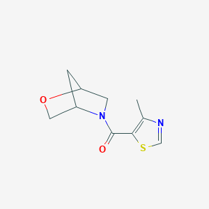 molecular formula C10H12N2O2S B2955231 2-Oxa-5-azabicyclo[2.2.1]heptan-5-yl(4-methylthiazol-5-yl)methanone CAS No. 2034558-49-9