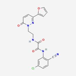 molecular formula C19H14ClN5O4 B2955287 N1-(5-氯-2-氰基苯基)-N2-(2-(3-(呋喃-2-基)-6-氧代嘧啶-1(6H)-基)乙基)草酰胺 CAS No. 1206993-15-8