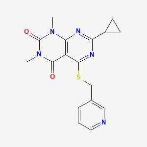 molecular formula C17H17N5O2S B2955504 7-环丙基-1,3-二甲基-5-(吡啶-3-基甲硫基)嘧啶并[4,5-d]嘧啶-2,4-二酮 CAS No. 863003-24-1