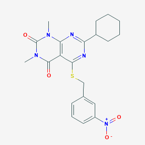 molecular formula C21H23N5O4S B2955728 7-cyclohexyl-1,3-dimethyl-5-((3-nitrobenzyl)thio)pyrimido[4,5-d]pyrimidine-2,4(1H,3H)-dione CAS No. 872627-44-6