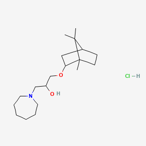 molecular formula C19H36ClNO2 B2957691 1-(azepan-1-yl)-3-(((1S,4R)-1,7,7-trimethylbicyclo[2.2.1]heptan-2-yl)oxy)propan-2-ol hydrochloride CAS No. 1217629-95-2