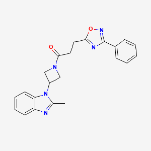 molecular formula C22H21N5O2 B2958145 1-[3-(2-Methylbenzimidazol-1-yl)azetidin-1-yl]-3-(3-phenyl-1,2,4-oxadiazol-5-yl)propan-1-one CAS No. 2380190-51-0