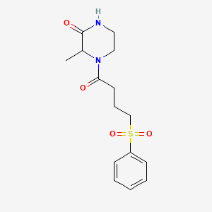molecular formula C15H20N2O4S B2958524 3-甲基-4-(4-(苯磺酰基)丁酰)哌嗪-2-酮 CAS No. 1105647-59-3
