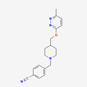 molecular formula C19H22N4O B2958798 4-[[4-[(6-甲基吡哒嗪-3-基)氧甲基]哌啶-1-基]甲基]苯甲腈 CAS No. 2319854-72-1