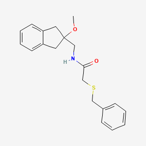 molecular formula C20H23NO2S B2959052 2-(苄基硫基)-N-((2-甲氧基-2,3-二氢-1H-茚-2-基)甲基)乙酰胺 CAS No. 2034409-81-7