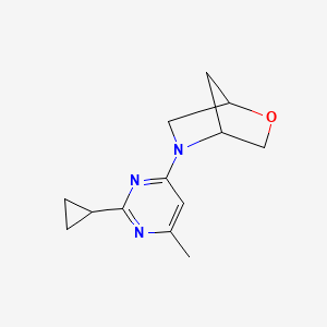 molecular formula C13H17N3O B2959097 5-(2-环丙基-6-甲基嘧啶-4-基)-2-氧杂-5-氮杂双环[2.2.1]庚烷 CAS No. 2034606-33-0