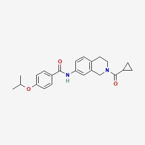 molecular formula C23H26N2O3 B2961216 N-(2-(环丙烷甲酰基)-1,2,3,4-四氢异喹啉-7-基)-4-异丙氧基苯甲酰胺 CAS No. 955643-25-1