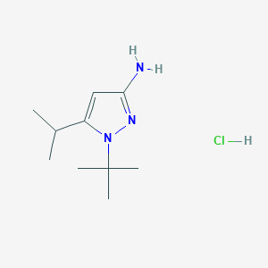 molecular formula C10H20ClN3 B2963333 1-叔丁基-5-丙-2-基吡唑-3-胺；盐酸盐 CAS No. 2402838-41-7