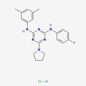 molecular formula C21H24ClFN6 B2963888 N2-(3,5-dimethylphenyl)-N4-(4-fluorophenyl)-6-(pyrrolidin-1-yl)-1,3,5-triazine-2,4-diamine hydrochloride CAS No. 1179481-87-8