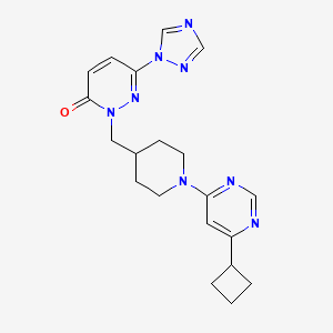 2-{[1-(6-cyclobutylpyrimidin-4-yl)piperidin-4-yl]methyl}-6-(1H-1,2,4-triazol-1-yl)-2,3-dihydropyridazin-3-one