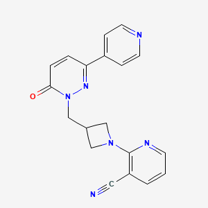 molecular formula C19H16N6O B2964849 2-(3-{[6-Oxo-3-(pyridin-4-yl)-1,6-dihydropyridazin-1-yl]methyl}azetidin-1-yl)pyridine-3-carbonitrile CAS No. 2198794-77-1
