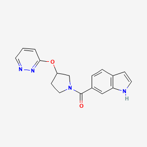 molecular formula C17H16N4O2 B2965220 (1H-吲哚-6-基)(3-(哒嗪-3-氧基)吡咯烷-1-基)甲苯酮 CAS No. 2034481-30-4