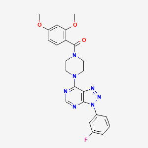 molecular formula C23H22FN7O3 B2965424 (2,4-二甲氧基苯基)(4-(3-(3-氟苯基)-3H-[1,2,3]三唑并[4,5-d]嘧啶-7-基)哌嗪-1-基)甲苯酮 CAS No. 920387-40-2