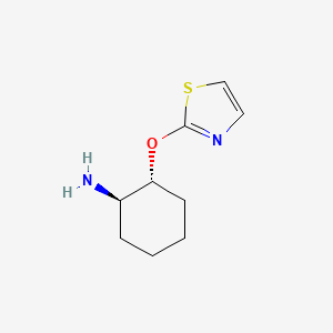 (1R,2R)-2-(1,3-Thiazol-2-yloxy)cyclohexan-1-amine