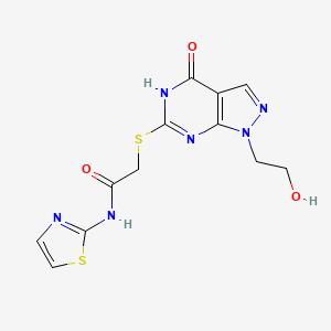 molecular formula C12H12N6O3S2 B2966970 2-((1-(2-hydroxyethyl)-4-oxo-4,5-dihydro-1H-pyrazolo[3,4-d]pyrimidin-6-yl)thio)-N-(thiazol-2-yl)acetamide CAS No. 932459-32-0