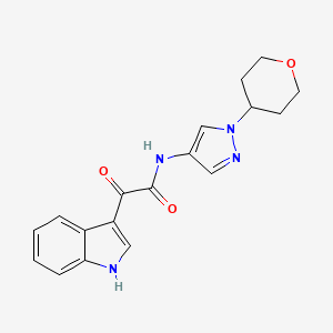 molecular formula C18H18N4O3 B2967012 2-(1H-吲哚-3-基)-2-氧代-N-(1-(四氢-2H-吡喃-4-基)-1H-吡唑-4-基)乙酰胺 CAS No. 1797721-17-5