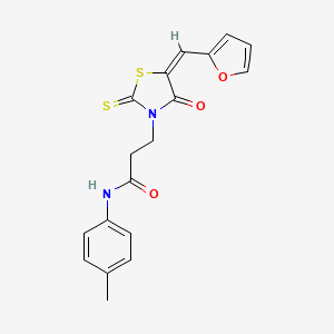 molecular formula C18H16N2O3S2 B2967140 (E)-3-(5-(呋喃-2-基亚甲基)-4-氧代-2-硫代噻唑烷-3-基)-N-(对甲苯基)丙酰胺 CAS No. 682783-28-4