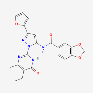 molecular formula C22H19N5O5 B2967375 N-(1-(5-乙基-4-甲基-6-氧代-1,6-二氢嘧啶-2-基)-3-(呋喃-2-基)-1H-吡唑-5-基)苯并[d][1,3]二氧杂环-5-甲酰胺 CAS No. 1207041-93-7