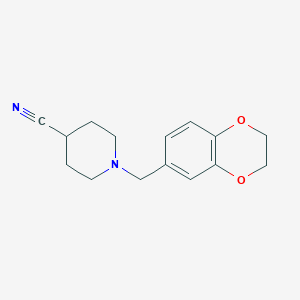 molecular formula C15H18N2O2 B2968434 1-((2,3-Dihydrobenzo[b][1,4]dioxin-6-yl)methyl)piperidine-4-carbonitrile CAS No. 2034456-92-1