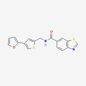 molecular formula C17H12N2O2S2 B2969216 N-{[4-(furan-2-yl)thiophen-2-yl]methyl}-1,3-benzothiazole-6-carboxamide CAS No. 2379952-69-7