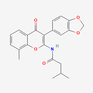 molecular formula C22H21NO5 B2969895 N-[3-(1,3-benzodioxol-5-yl)-8-methyl-4-oxochromen-2-yl]-3-methylbutanamide CAS No. 879568-54-4