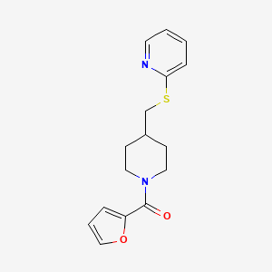 molecular formula C16H18N2O2S B2970252 Furan-2-yl(4-((pyridin-2-ylthio)methyl)piperidin-1-yl)methanone CAS No. 1421450-06-7