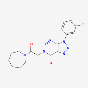 molecular formula C18H19FN6O2 B2970417 6-[2-(氮杂环庚-1-基)-2-氧代乙基]-3-(3-氟苯基)三唑并[4,5-d]嘧啶-7-酮 CAS No. 893932-75-7