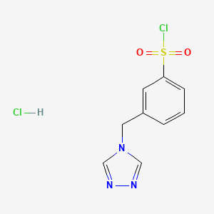 molecular formula C9H9Cl2N3O2S B2972290 3-((4H-1,2,4-三唑-4-基)甲基)苯磺酰氯盐酸盐 CAS No. 2172499-50-0